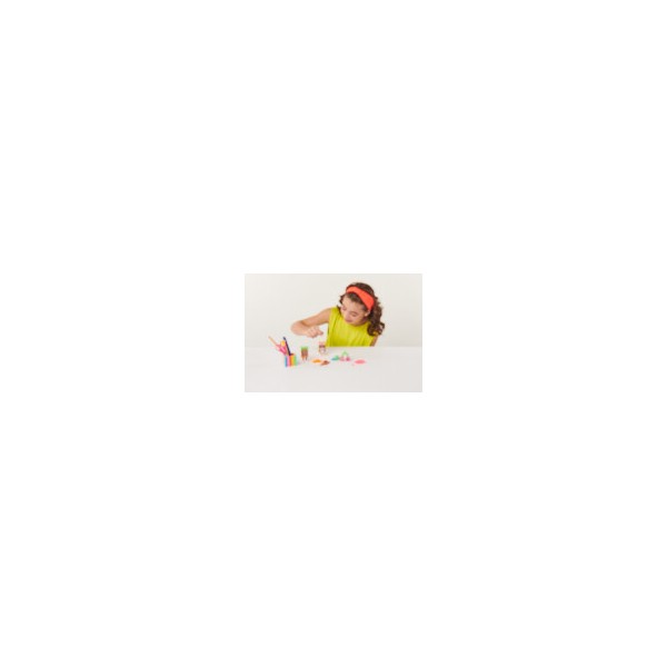 PIXOBITZ - STARTER PACK Coffret Pixel Art Avec 150 Bitz, Décorations Accessoires Modèles - Personnages Animaux Fruits Skates En 2D Et 3D - Loisirs Créatifs - Jouet Enfant 6 Ans Et + - Modèle Aléatoire